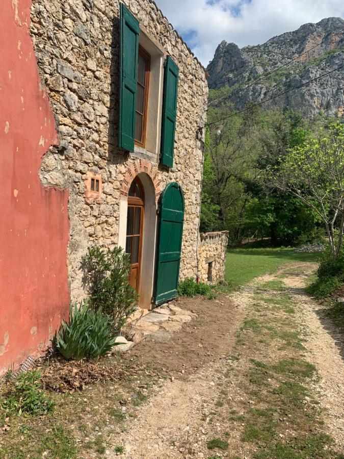 Bergerie de charme à Moustiers Moustiers-Sainte-Marie Exterior foto